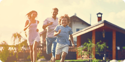 Игры всей семьей на участке